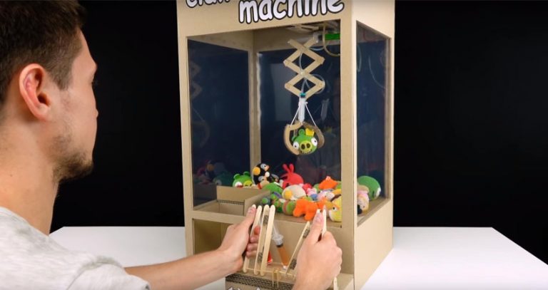 Everything you need to know about a Claw Machine